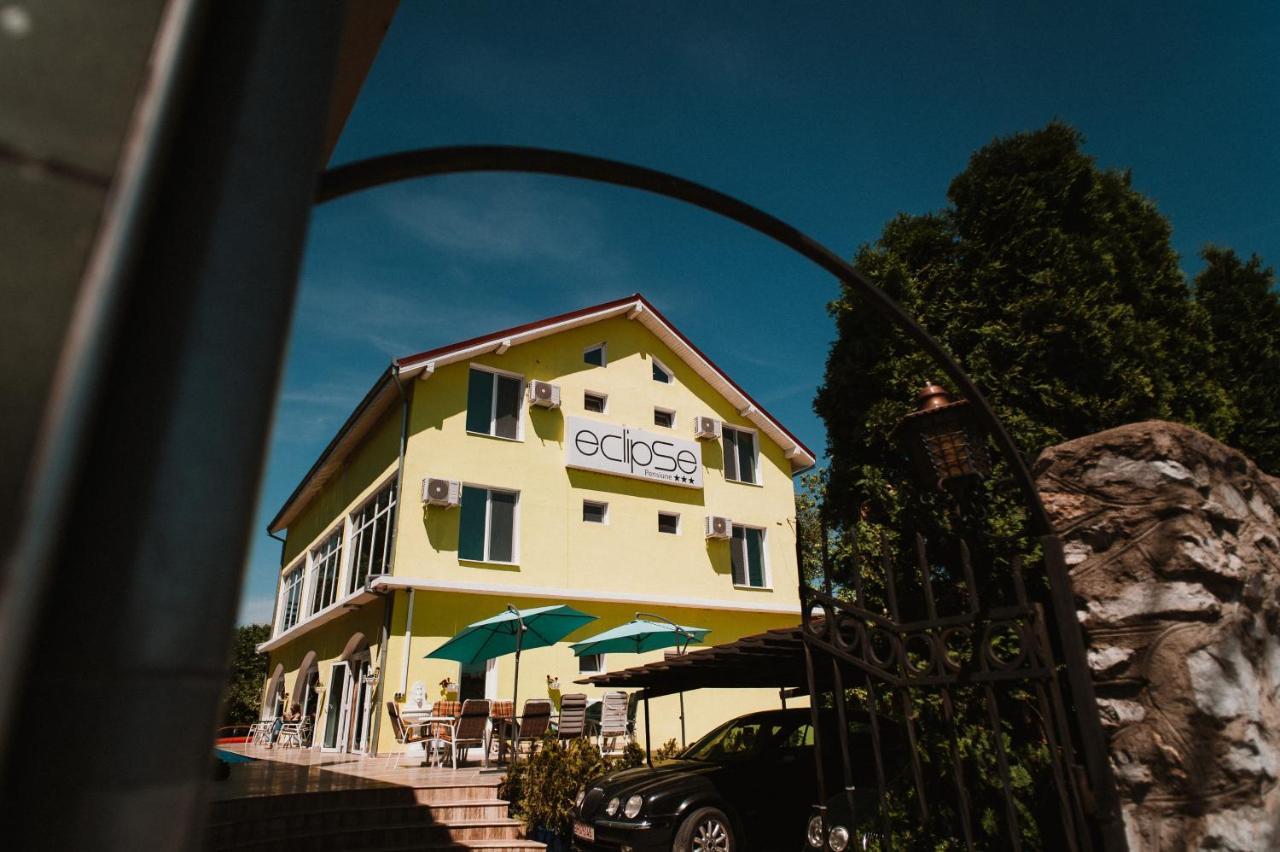 Pension Eclipse Oradea Exterior foto